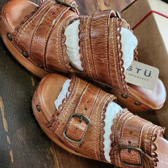 BedStu Poly heels NWT(in box) - Picture 9 of 9